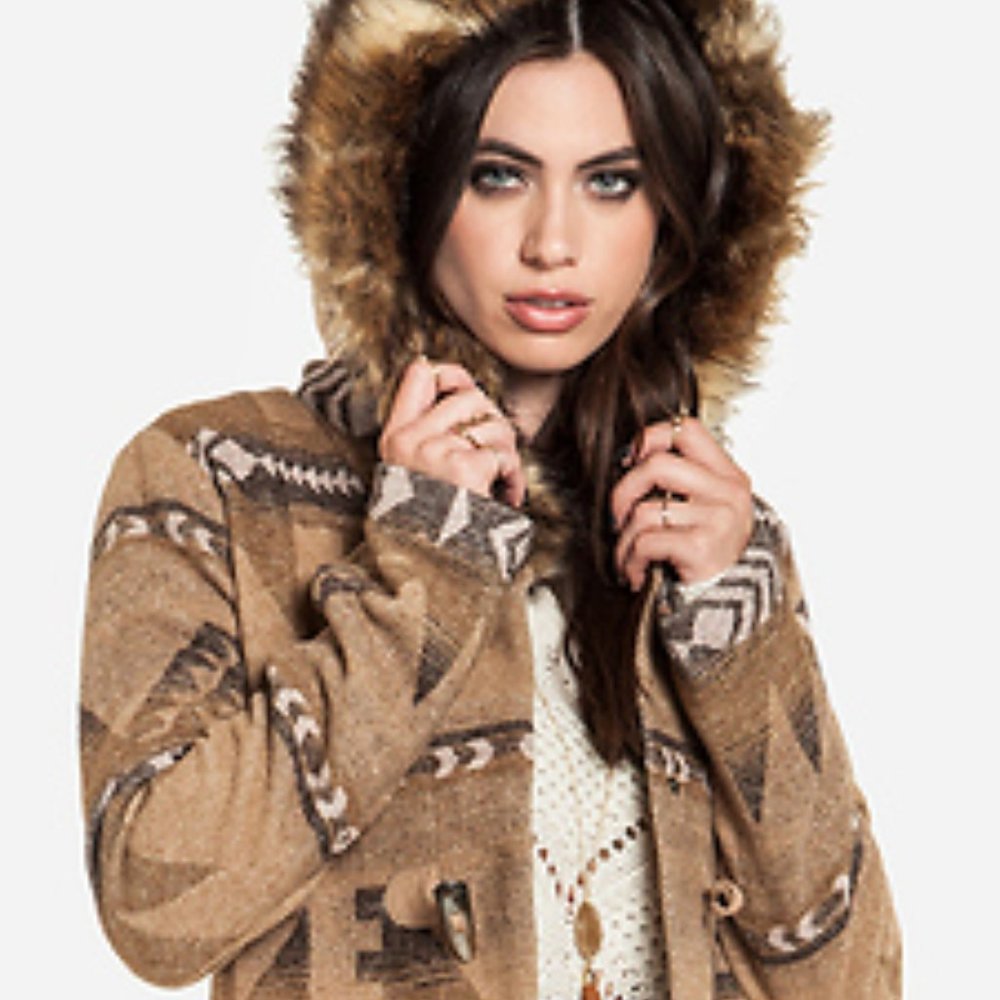 BB DAKOTA DAVINA COAT